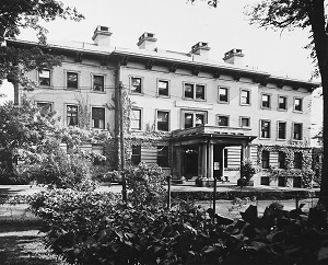 Old Thompson Hospital Photo